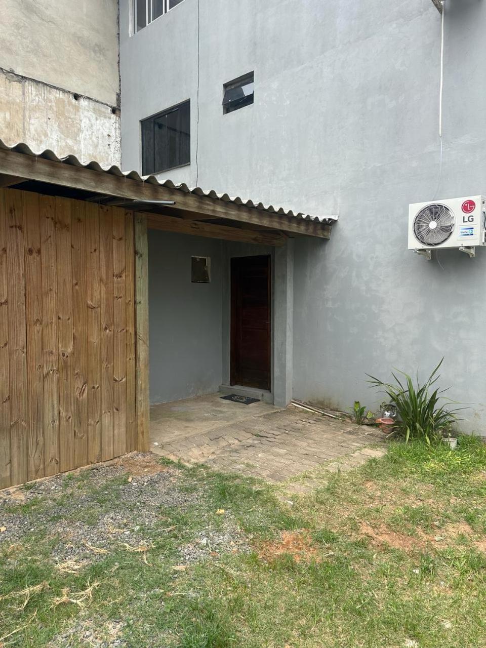 Sobrado Com Terraco E Area De Churrasqueira. Торрес Екстер'єр фото